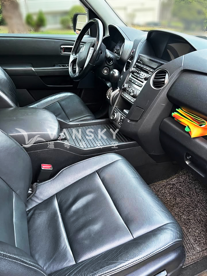 250302214154_passenger a.jpg